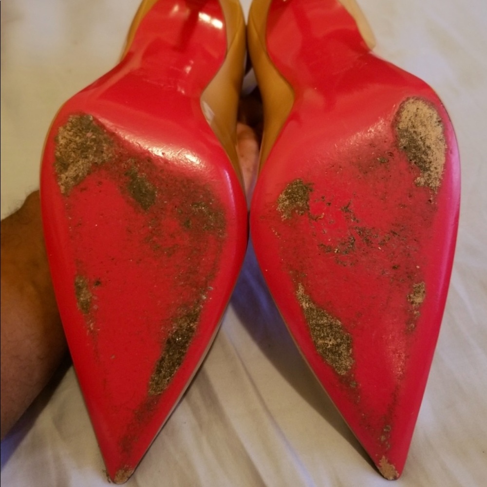 SOLD ❌❌❌ Christian Louboutin - Nude - Picture 3 of 8